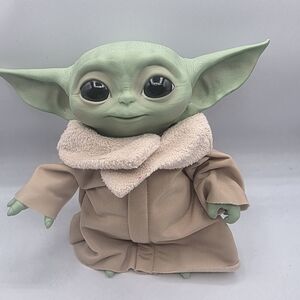 Hasbro Green Alien Plush with Tan Robe